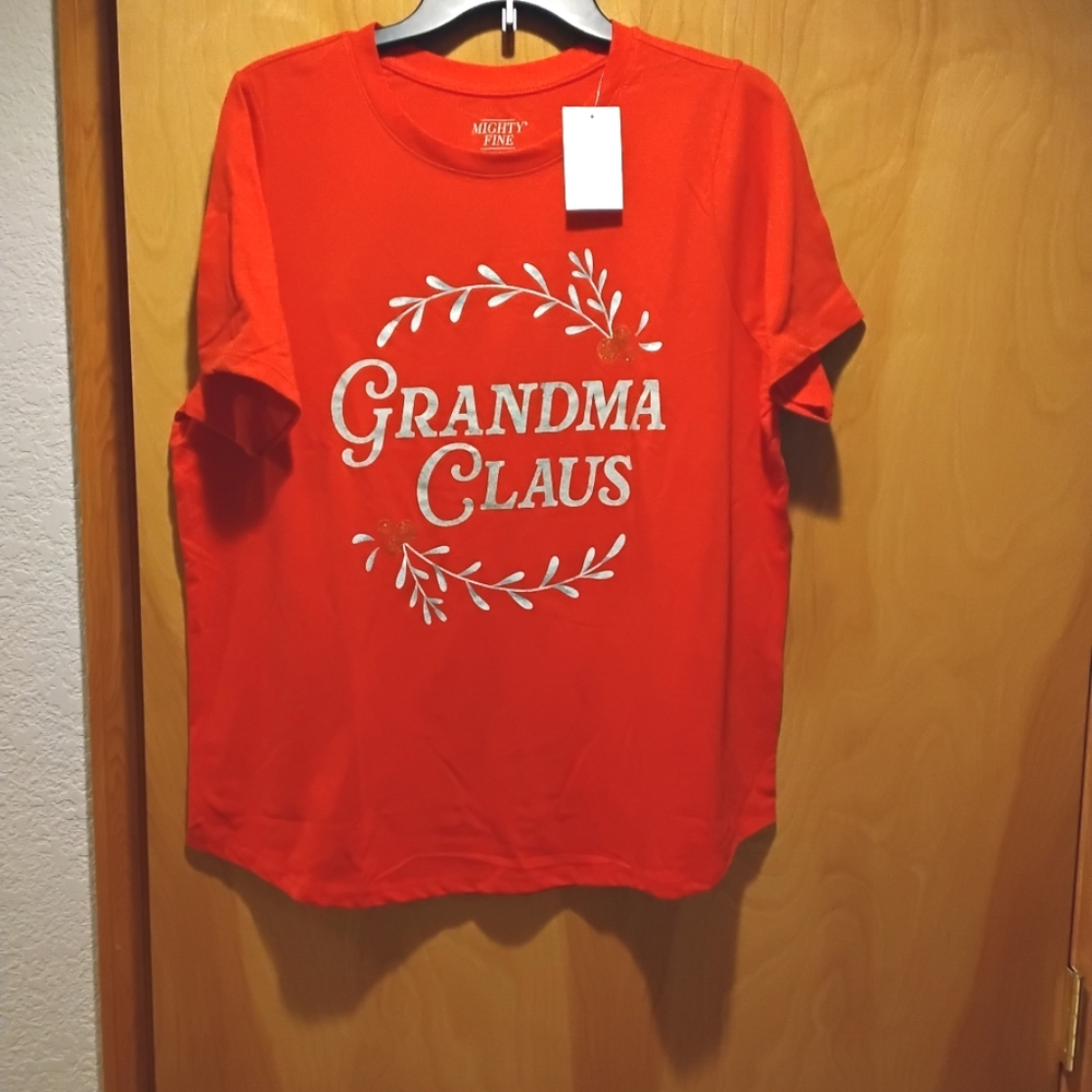 NWT "Grandma Claus" Red T-Shirt OX or 2X Firm Price